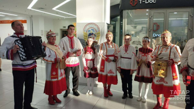 &laquo;Сидят в интернете&raquo;: многодетная мама из РТ объяснила, почему молодые не заводят семьи