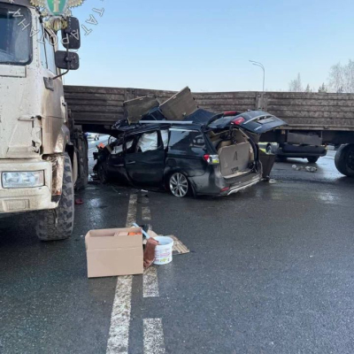 Залетели под прицеп: на трассе Челны &ndash; Альметьевск погибли два человека