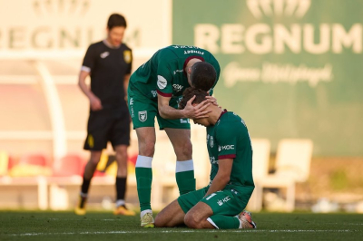 &laquo;Оренбург&raquo; обыграл &laquo;Рубин&raquo; в контрольном матче в Белеке &mdash; единственный гол забил Болотов