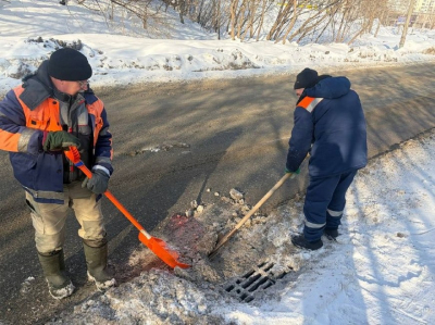 В Казани начали готовить ливневую канализацию к таянию снега