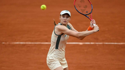 Рыбакина пробилась в четвертьфинал турнира WTA 500