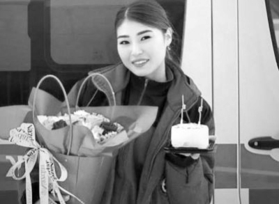 Обрушение фасада ЖК в Астане: фельдшер награждена посмертно