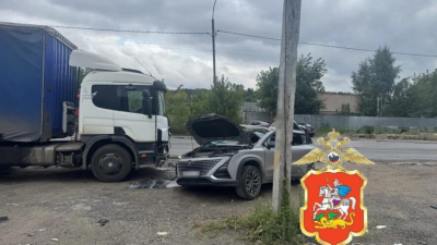 14-летний парень на кроссовере влетел в фуру: подросток и его пассажир погибли 30/07/2026 &ndash; Новости