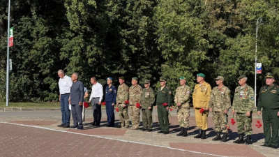Минниханов возложил цветы к мемориалу участникам СВО и ветеранам боевых действий 11/08/2026 &ndash;