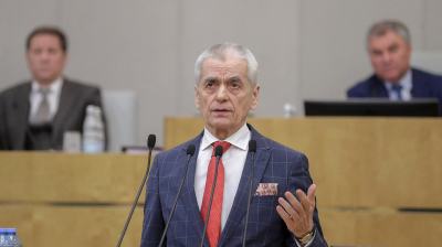 Онищенко: новостями о хантавирусе отвлекают от проблем Европы и Ближнего Востока