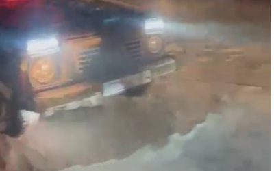 В буран на дороге спасли двух человек в Актюбинской области