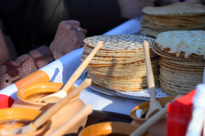 Врач назвала безопасную норму блинов в Масленицу