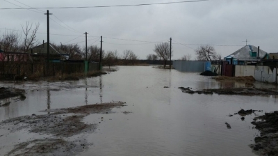 В Атбасаре начато строительство домов для пострадавших от паводка