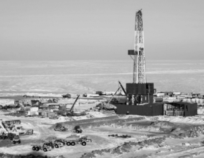 Над иранским островом Кешм прогремели взрывы