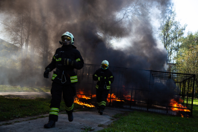 Mash: в Тбилиси загорелась штаб-квартира Liberty Bank на проспекте Чавчавадзе