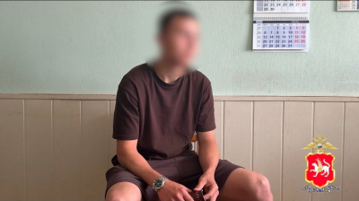 Татарстанец хотел купить капот для авто, но потерял 8 тысяч рублей