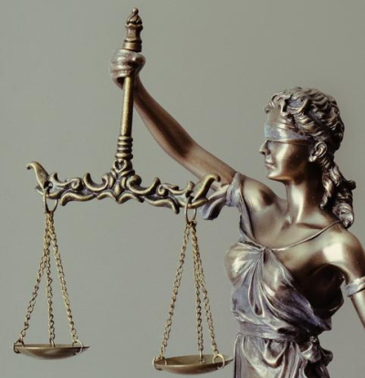 Керчанина оштрафовали на 40 тысяч рублей за оскорбление президента в соцсетях