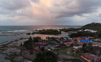 Власти Венесуэлы освободили более сотни политзаключенных