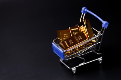 Цены на&nbsp;золото после резкого падения снова превысили отметку в&nbsp;5 тысяч за&nbsp;унцию