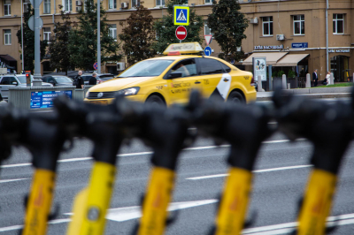 Буцкая предложила включить такси в льготные перевозки многодетных