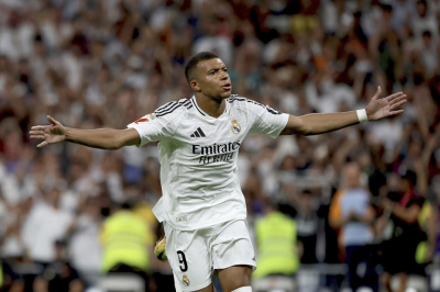 Мбаппе с пенальти открыл счет в матче «Кайрат» – «Реал»