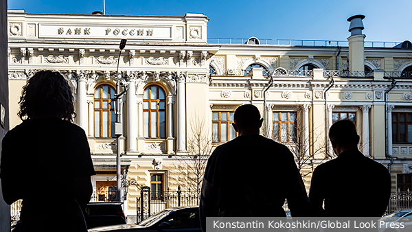 Банки вернули россиянам сотни миллионов похищенных мошенниками рублей