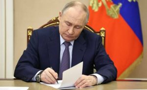 За три недели россияне открыли 200 тысяч кошельков для цифровых рублей — сообщила глава ЦБ Эльвира Набиуллина