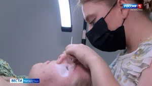 Клещи на ресницах: чем может обернуться погоня за красотой