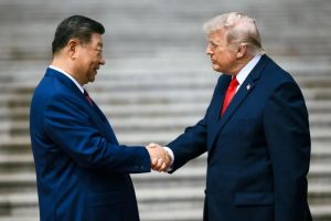 60 лет так никто не делал. Трамп нарушил традицию ради Си. Что за этим скрывается?