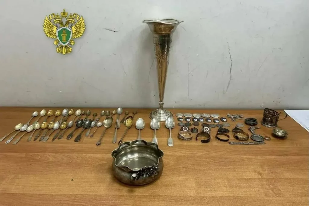 В Татарстане осудили мужчину за попытку вывезти в Шанхай ценности на 2,3 млн рублей