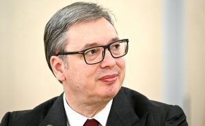 Вучич перед своей отставкой позвонил Путину
