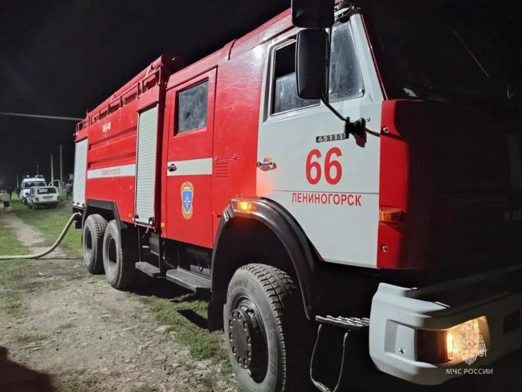 В Бугульме при пожаре в частном доме погибли два человека