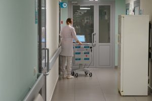 Минздрав обновил стандарт лечения депрессии у взрослых