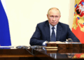 Владимир Путин провел встречу с российскими губернаторами