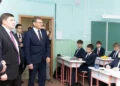 В Нижнекамске торжественно завершили Неделю педагогов: мэр вручил награды и отметил вклад учителей в успехи учеников