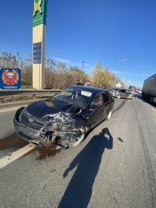 Две «Гранты» столкнулись при развороте в Челнах