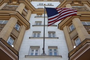 СМИ узнали, как посланники Трампа объяснили Киеву цели дизельной сделки с РФ