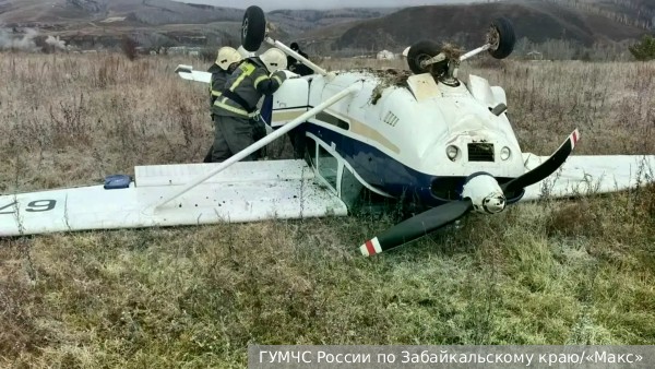 Легкомоторный самолет совершил аварийную посадку в Забайкальском крае