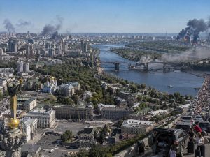 Киев устал выживать: Сколько еще ударов выдержит столица Украины, прежде чем опустеет