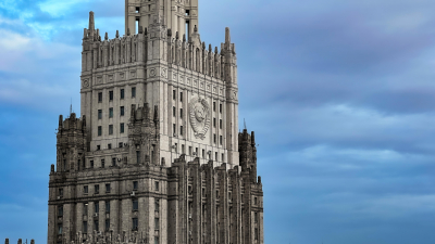 Мирошник заявил, что Стубб пытается оправдать преступления Киева