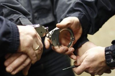 Разыскиваемый 17 лет за убийство экстрадирован из Литвы